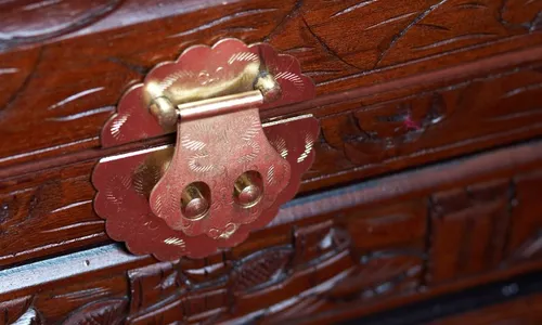 
          Imagem ilustrativa da imagem A sete chaves
          