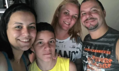 
          Imagem ilustrativa da imagem Acusada de matar e queimar a família em SP é condenada a 85 anos de prisão
          