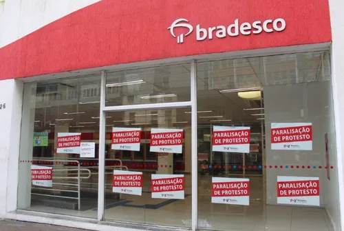 
          Imagem ilustrativa da imagem Agências bancárias do Recife de portas fechadas nesta quarta-feira (28)
          