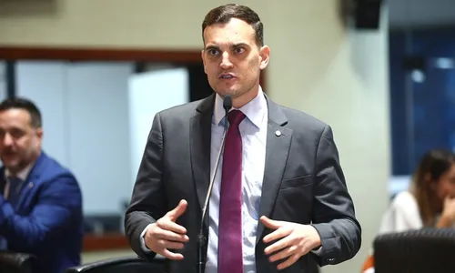 
          Imagem ilustrativa da imagem Alcântaro Filho está fora da disputa em Aracruz: "Não recebi autorização do céu"
          