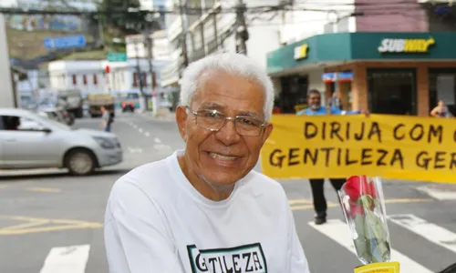 
          Imagem ilustrativa da imagem Aos 77 anos, Raimundo Gentileza toma posse como vereador em Vitória
          