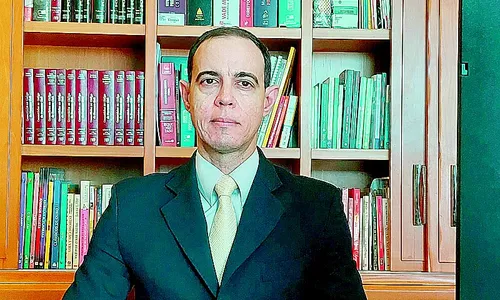 
          Imagem ilustrativa da imagem Aposentados perdem até R$ 12 mil com golpe dos falsos advogados
          