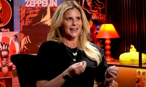 
          Imagem ilustrativa da imagem Apresentadora diz que foi demitida de emissora por ser "bonita demais"
          