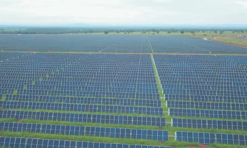 
          Imagem ilustrativa da imagem ArcelorMittal investe R$ 1,6 bilhão em energia solar
          