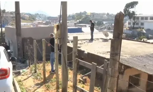 
          Imagem ilustrativa da imagem Ataque a tiros deixa dois mortos e um ferido em Viana
          