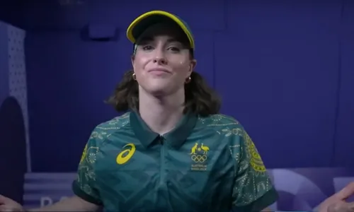 
          Imagem ilustrativa da imagem Australiana que foi meme no breaking em Paris vira número 1 do mundo
          