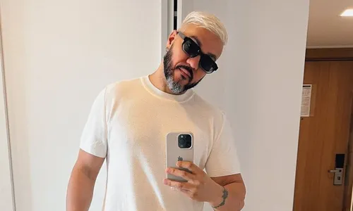 
          Imagem ilustrativa da imagem Belo reflete sobre vida sentimental após divórcio
          