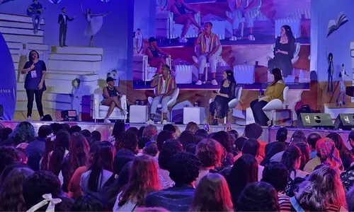 
          Imagem ilustrativa da imagem Bienal de São Paulo: programação de sábado tem Conceição Evaristo e Felipe Neto
          