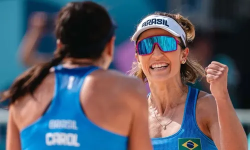 
          Imagem ilustrativa da imagem Brasileiras vencem segunda no vôlei de praia em 'calor de derreter'
          