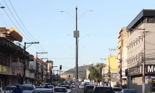 
          Imagem ilustrativa da imagem Câmeras flagram motoristas com licenciamento vencido na Grande Vitória
          