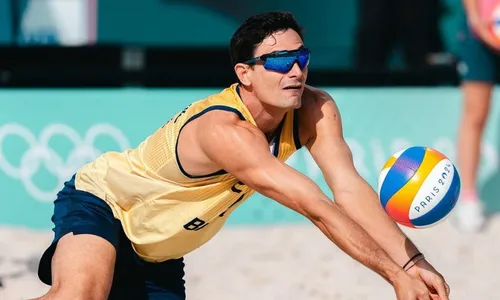 
          Imagem ilustrativa da imagem Capixaba André Stein desabafa após eliminação precoce em Paris: 'Difícil'
          