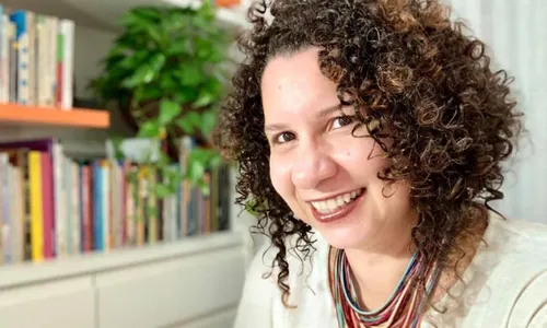 
          Imagem ilustrativa da imagem Capixaba Lilian Menenguci lança livro na Bienal nesta sexta
          