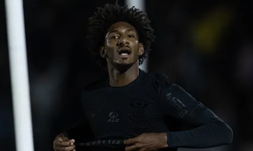 
          Imagem ilustrativa da imagem Corinthians faz dois em 15 minutos e bate Red Bull Bragantino na Sul-Americana
          