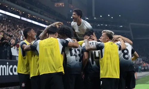 
          Imagem ilustrativa da imagem Corinthians marca no final, vence o Juventude e vai à semifinal da Copa do Brasil
          