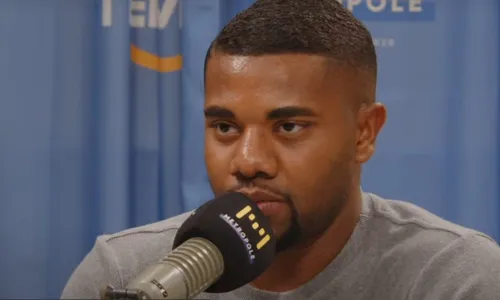 
          Imagem ilustrativa da imagem Davi Brito revela que desistiu de cursar Medicina: 'mudar a rota'
          