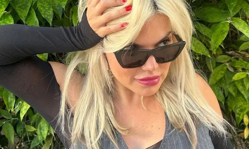 
          Imagem ilustrativa da imagem Duda Beat diz que teve mala revirada e acusa companhia de roubar artigos de luxo
          