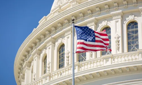 
          Imagem ilustrativa da imagem Adolescente mata mãe um ano depois de assassinar pai nos Estados Unidos
          