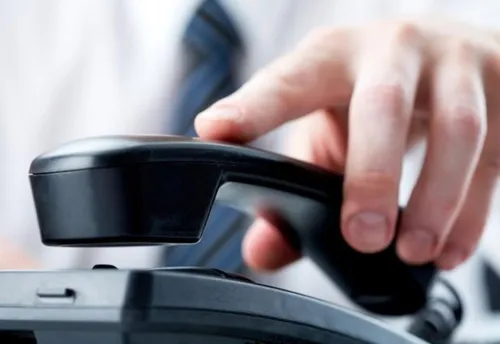 
          Imagem ilustrativa da imagem Entenda como falar sobre suicídio com crianças e adolescentes
          