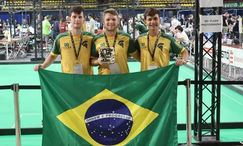 
          Imagem ilustrativa da imagem Equipe do Ifes entre as 5 melhores do mundo na robótica
          