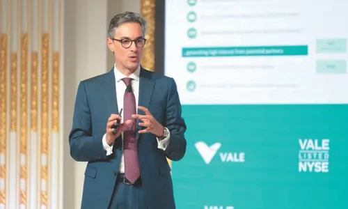 
          Imagem ilustrativa da imagem Vale procura governo para acordo e ferrovia no ES
          