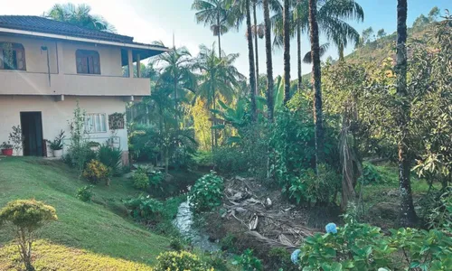 
          Imagem ilustrativa da imagem Espírito Santo: aventuras em terra e no ar
          