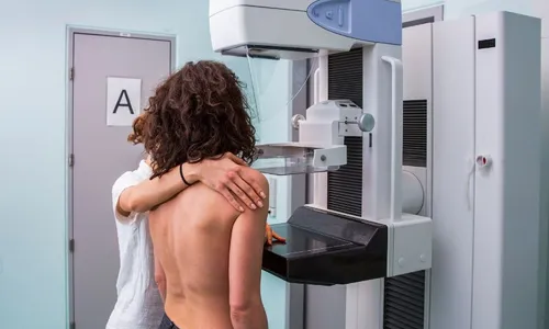 
          Imagem ilustrativa da imagem Exames de mamografia gratuitos para mulheres em situação de vulnerabilidade
          