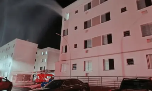 
          Imagem ilustrativa da imagem Família é encontrada morta em apartamento em MG e polícia investiga causa
          