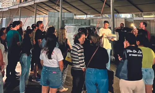 
          Imagem ilustrativa da imagem Feira vai ter produtos com até 80% de desconto em Jardim Camburi
          