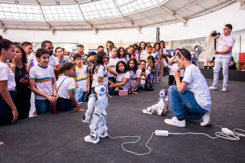 
          Imagem ilustrativa da imagem Festival de Programação e Robótica do Recife 2024 começa nesta terça (10)
          