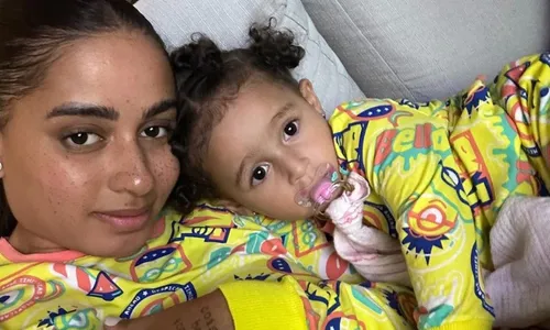 
          Imagem ilustrativa da imagem Filha de MC Loma engasga e assusta: 'Maior desespero da vida'
          