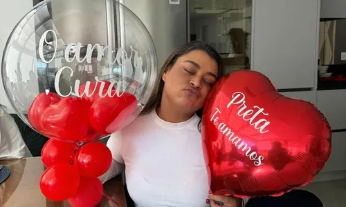 
          Imagem ilustrativa da imagem 'Força e um medo avassalador', diz Preta Gil após câncer ser detectado em 4 lugares
          