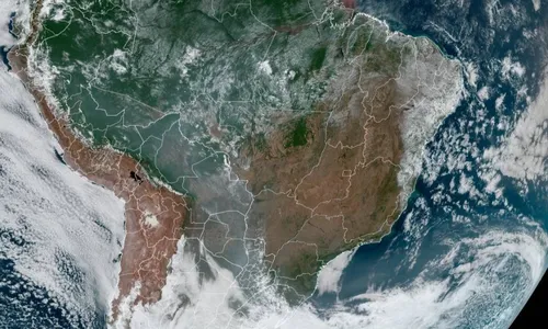 
          Imagem ilustrativa da imagem Fumaça da Amazônia e do pantanal já atinge 10 estados e gera alerta
          