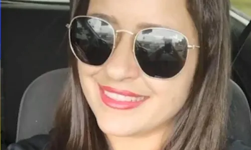 
          Imagem ilustrativa da imagem Funcionária de supermercado é morta durante confronto em Vitória
          