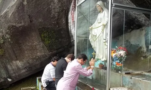 
          Imagem ilustrativa da imagem Fundador da Obra de Maria convida Raquel Lyra para evento e destaca turismo de fé
          