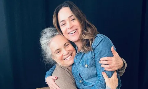 
          Imagem ilustrativa da imagem Gabriela Duarte diz que posição política da mãe interferiu em sua vida
          