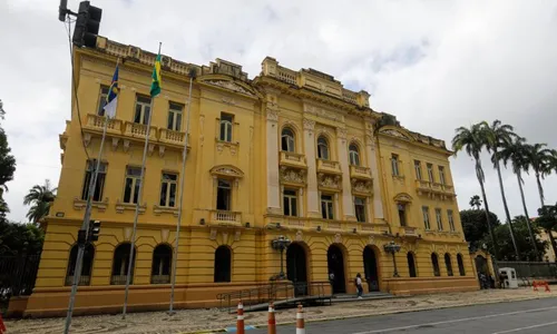 
          Imagem ilustrativa da imagem Governo de Pernambuco envia projetos de lei à Alepe para reajustes de servidores
          