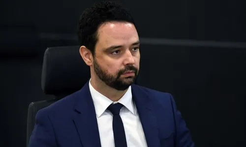 
          Imagem ilustrativa da imagem Governo revela as mudanças em estudo para abono salarial e FGTS
          