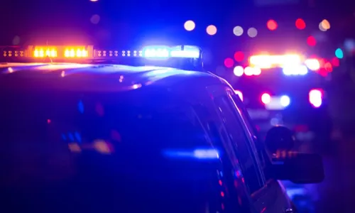 
          Imagem ilustrativa da imagem Ataque a bar deixa um homem morto e um adolescente ferido em Colatina
          