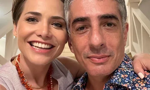 
          Imagem ilustrativa da imagem Leticia Colin fala sobre término com Michel Melamed: 'Que difícil é separar'
          