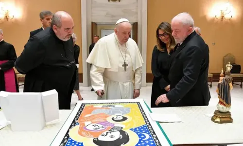 
          Imagem ilustrativa da imagem Lula lamenta morte de J. Borges e relembra encontro com o Papa Francisco
          