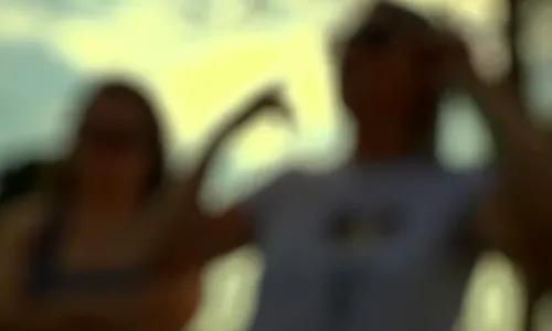 
          Imagem ilustrativa da imagem Mãe e filha são assaltadas em ponto de ônibus de Cariacica: 'fiquei aterrorizada'
          