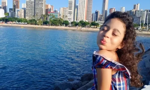 
          Imagem ilustrativa da imagem Mãe pede justiça após morte de menina de 9 anos na Rodovia das Paneleiras
          