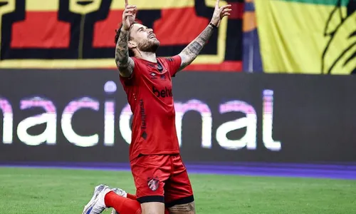 
          Imagem ilustrativa da imagem Mais de 16 mil rubro-negros viram o Sport voltar ao G4 e a sonhar com o acesso
          