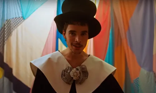 
          Imagem ilustrativa da imagem Marido de Sasha revela que veste figurinos de Xuxa em clipes
          