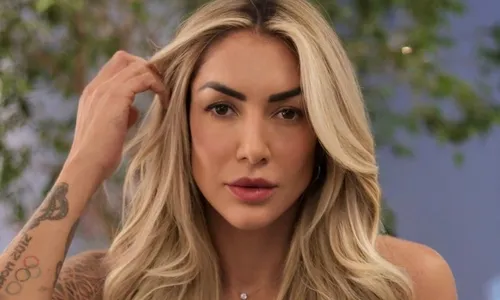 
          Imagem ilustrativa da imagem Médicos explicam novo visual de jogadora de vôlei
          