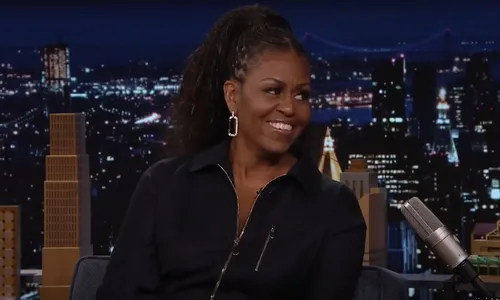 
          Imagem ilustrativa da imagem Michelle Obama pode ser candidata à presidência dos EUA? Entenda
          