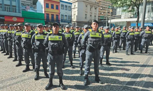 
          Imagem ilustrativa da imagem Mil novos alunos-soldados ajudam a combater roubos
          