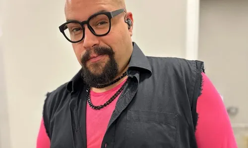 
          Imagem ilustrativa da imagem 'Momento difícil', reflete Tiago Abravanel sobre o estado de saúde de Silvio Santos
          