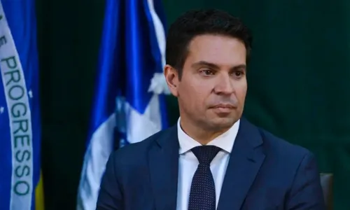 
          Imagem ilustrativa da imagem Ramagem deve renunciar no ano que vem se receber asilo dos EUA, diz líder do PL
          