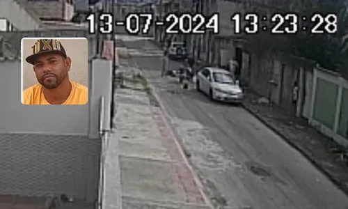 
          Imagem ilustrativa da imagem Mulher é suspeita de matar vizinho a facadas na Serra
          